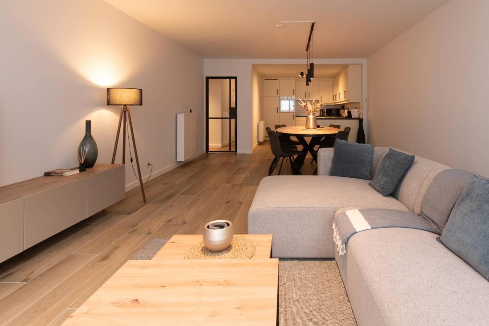 Luxueus, Ruim Op 350m Het * Ostend